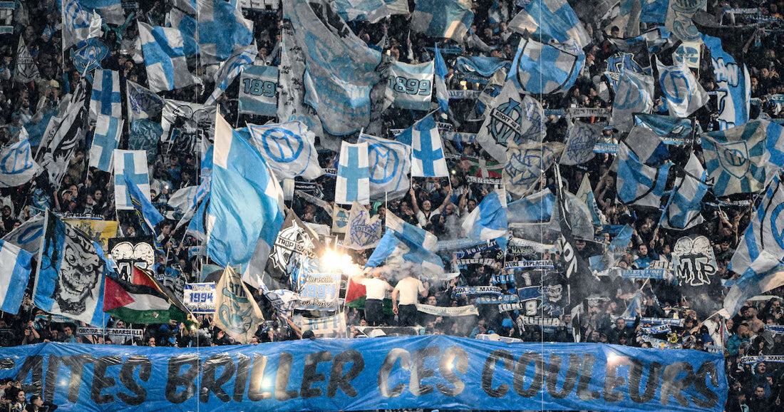 Chant OM : L'histoire du chant "Hissez haut les drapeaux"