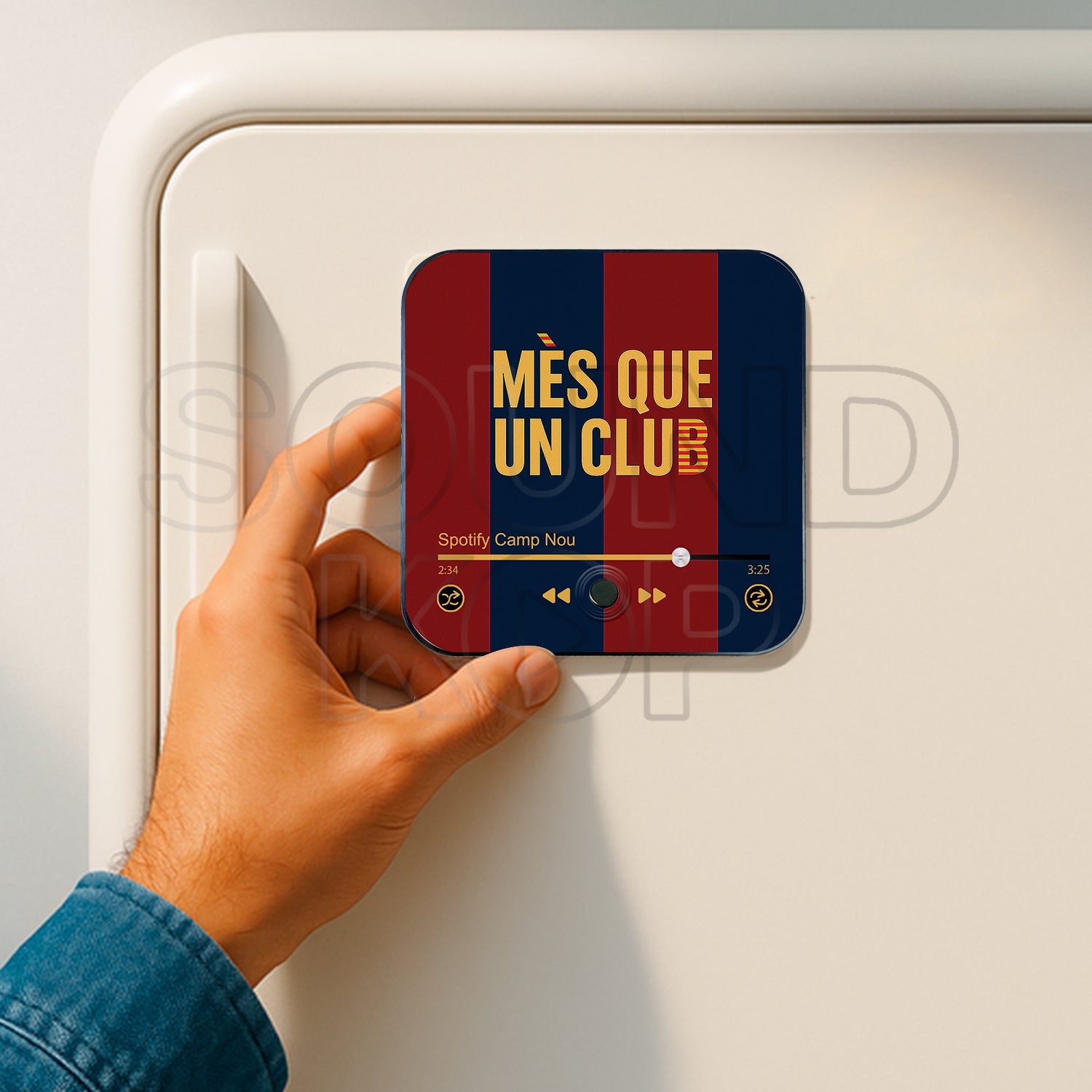 FC Barcelona musical magnet