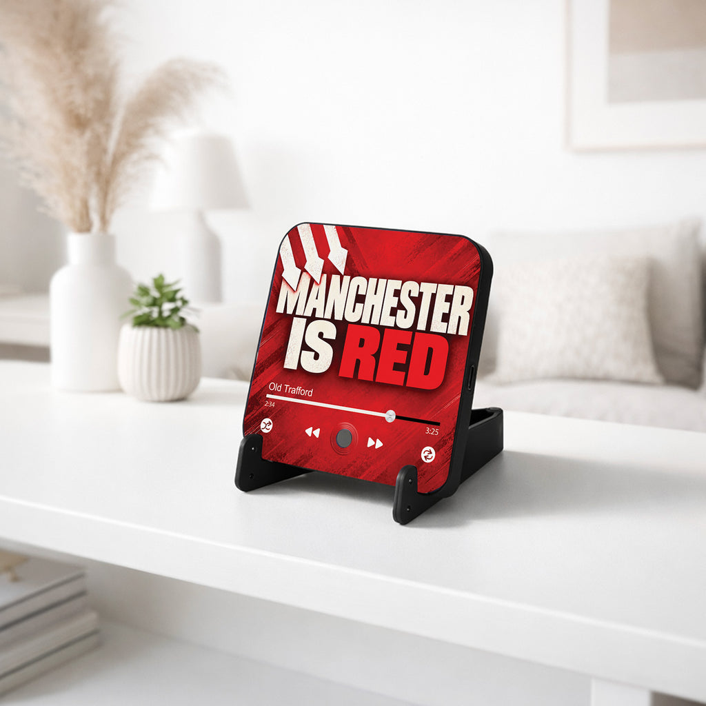 Magnet musical Manchester is Red